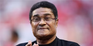 Top 20 Greatest Football Players of All Time